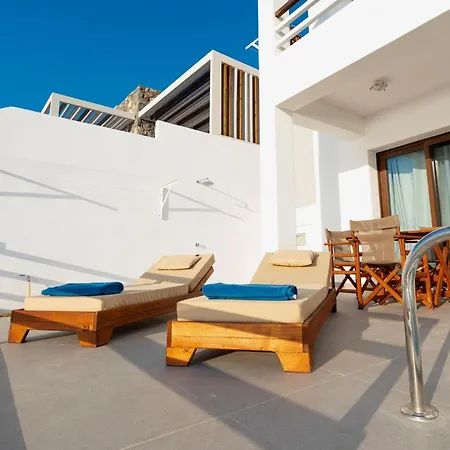 Katerina - Between Sea & Mountain