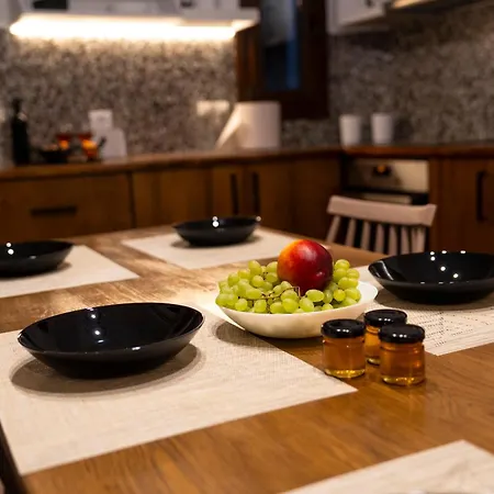 Villa Katerina - Between Sea & Mountain *