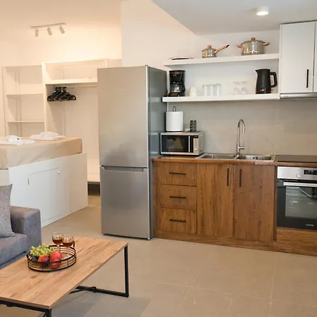 Katerina - Between Sea & Mountain Myrties