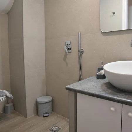 Katerina - Between Sea & Mountain