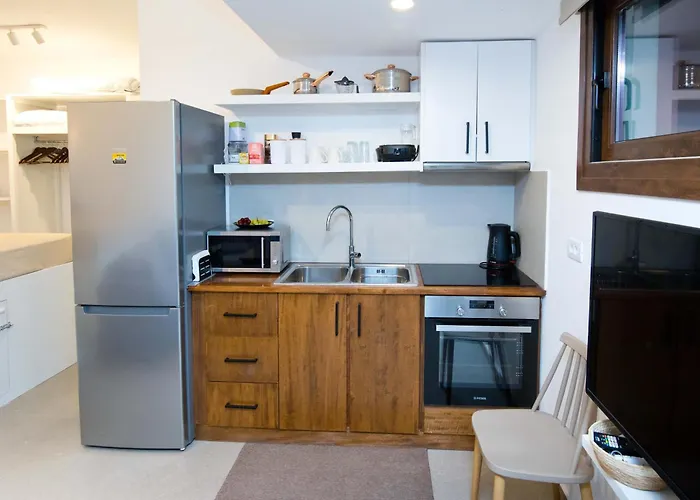 Katerina - Between Sea & Mountain *